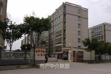 东平利民大厦毛坯带17平储藏室